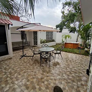 Tulipan Villa Cancún