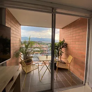 Lindo Apartamento En Apartamento Medellín